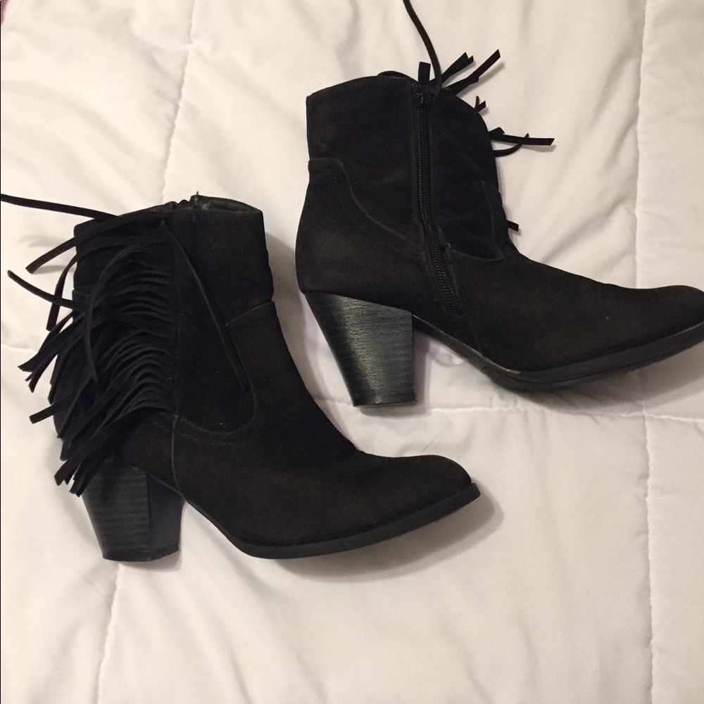Fringe booties